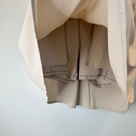 Athleta Khaki Brooklyn Mid Rise Skort size 12 - Picture 3 of 7